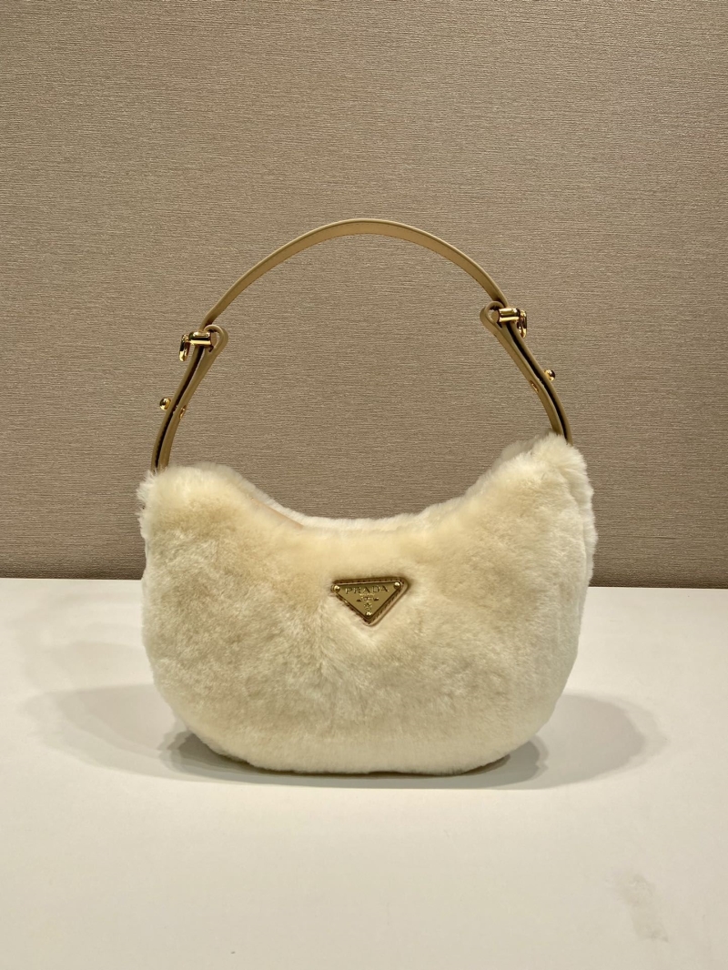 Pra*a hobo bags